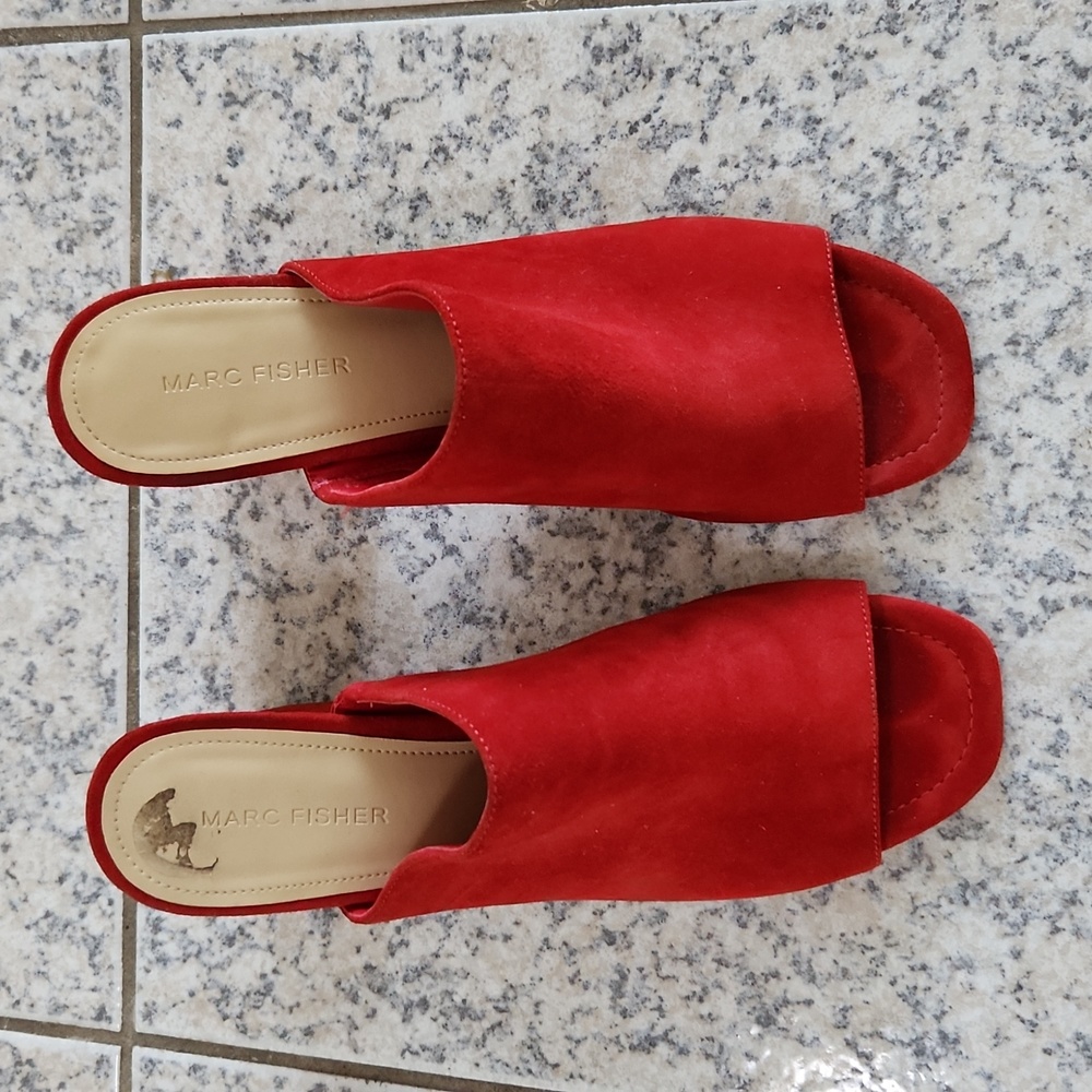 MARC FISHER RED SUEDE MULES